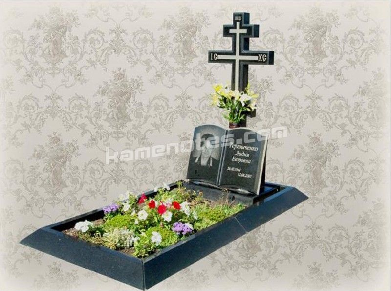 Гранітний хрест KR-038