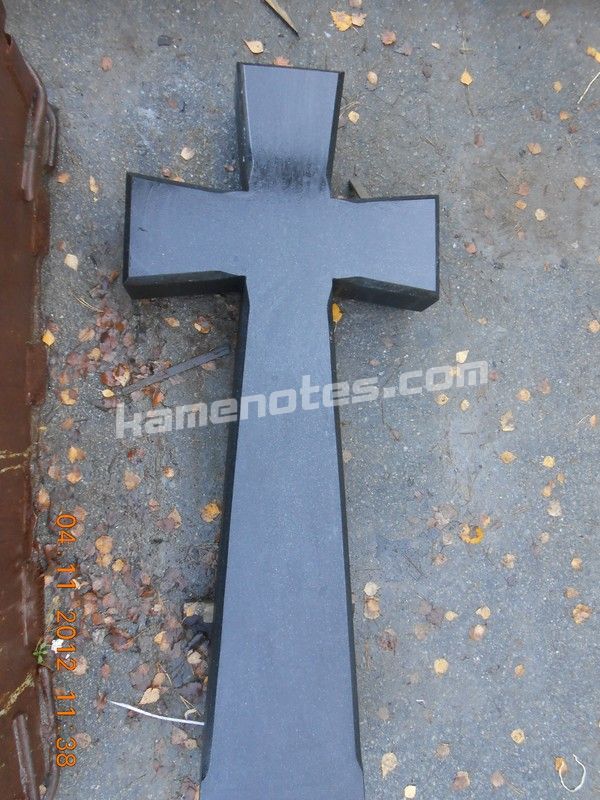 Гранітний хрест KR-046