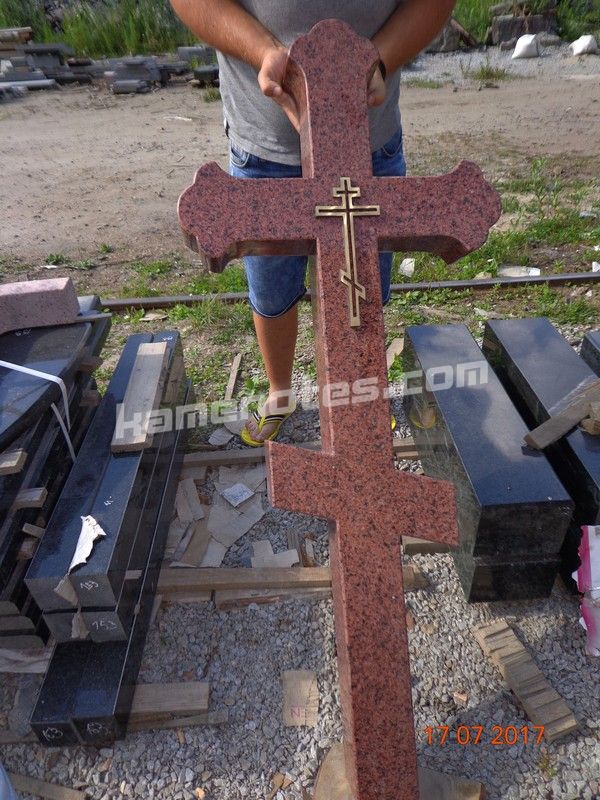 Гранітний хрест KR-063