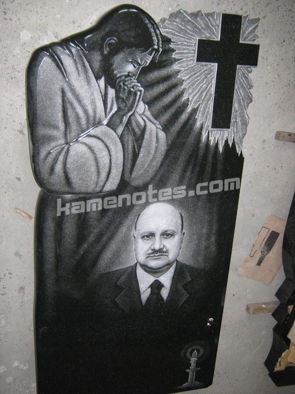 Гранітний хрест KR-074