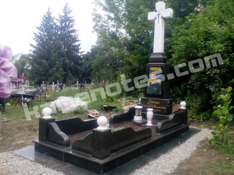 Військовий пам’ятник VSK-06 (2)