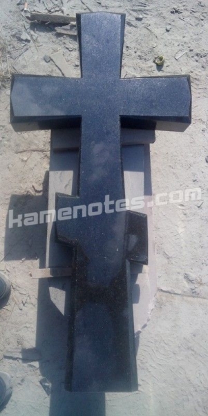 Гранітний хрест KR-025