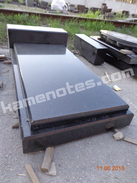 Надгробна плита ND-015