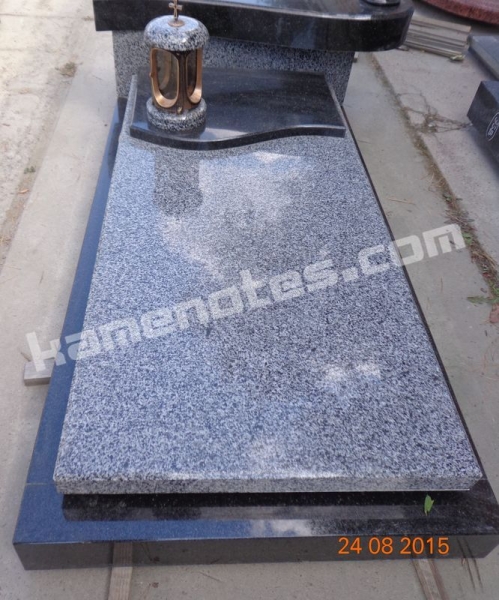Надгробна плита ND-020