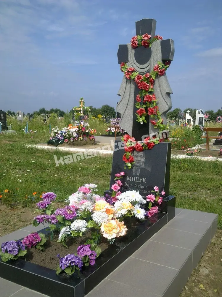 Пам’ятник KM-5803