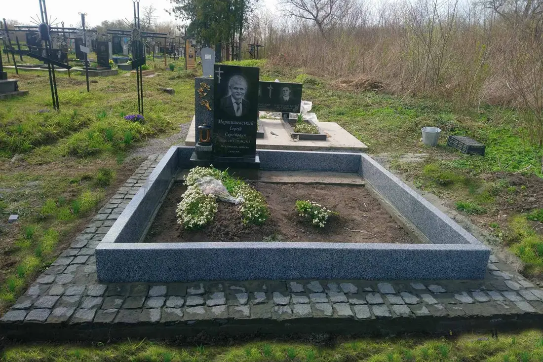 Пам’ятник KM-5914