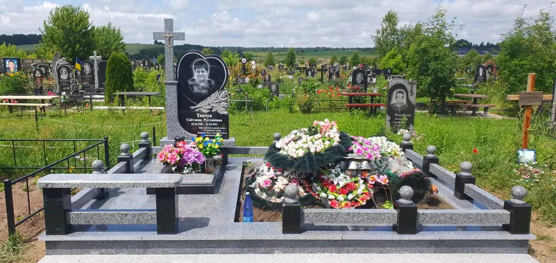 Пам’ятник KM-5931