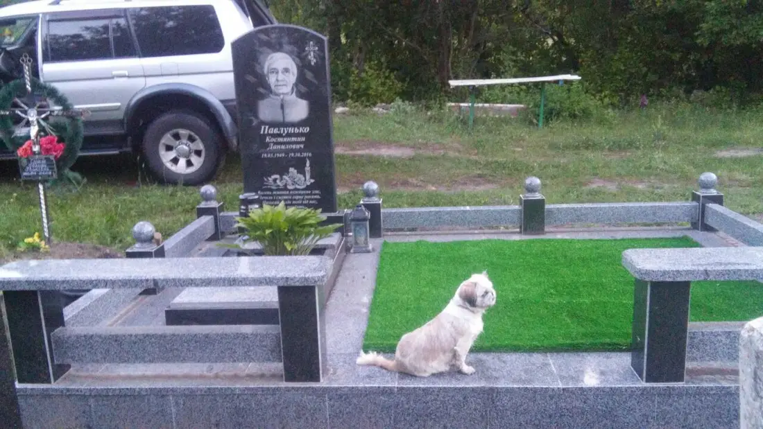 Подвійний пам’ятник KM-7789